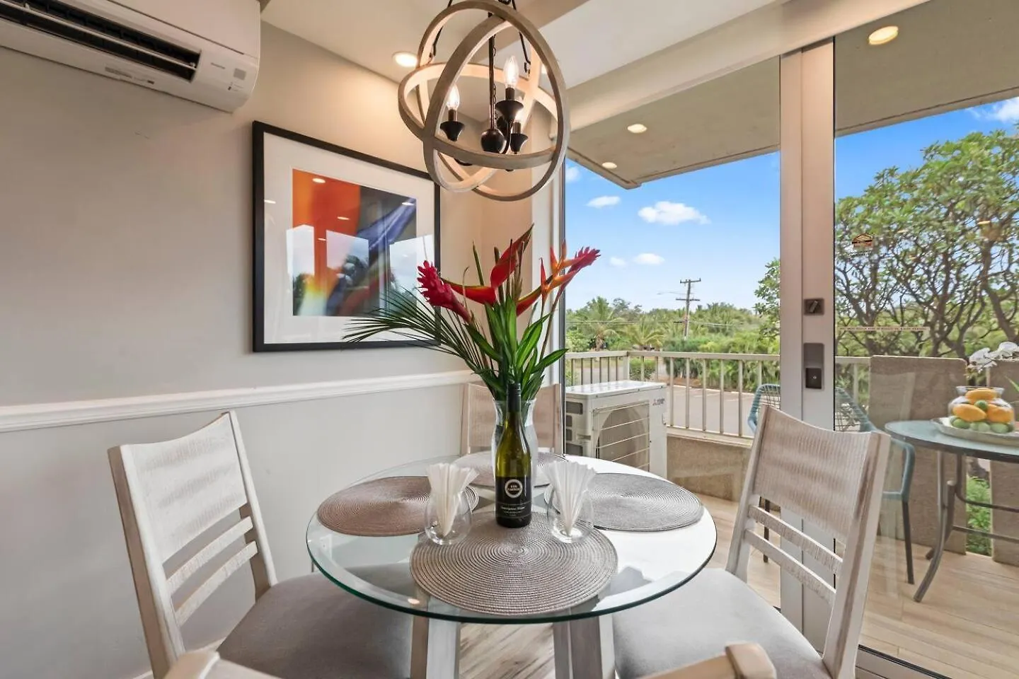 Beachfront Condo In 키헤이